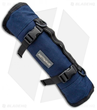 ANTIWAVE Tool Roll Carry Case - Blue ANTIWAVE Tool Roll Carry Case - Blue -Benchmade Store ANTIWAVE Tool Roll Carry Case Blue ATWST052 BHQ 101670 jr closed