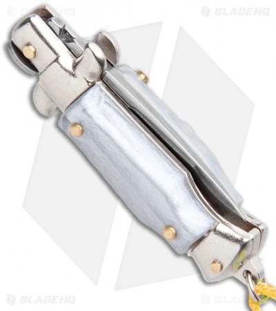 SKM Italian Stiletto Keychain Automatic Knife Silver/Yellow (1.125" Satin) SKM Italian Stiletto Keychain Automatic Knife Silver/Yellow (1.125" Satin) -Benchmade Store SKM Italian Stiletto Keychain Auto Silver Yellow Satin BHQ 102940 jr side